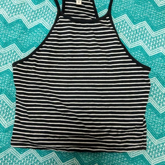 Express Stripped Crop top - Picture 1 of 3